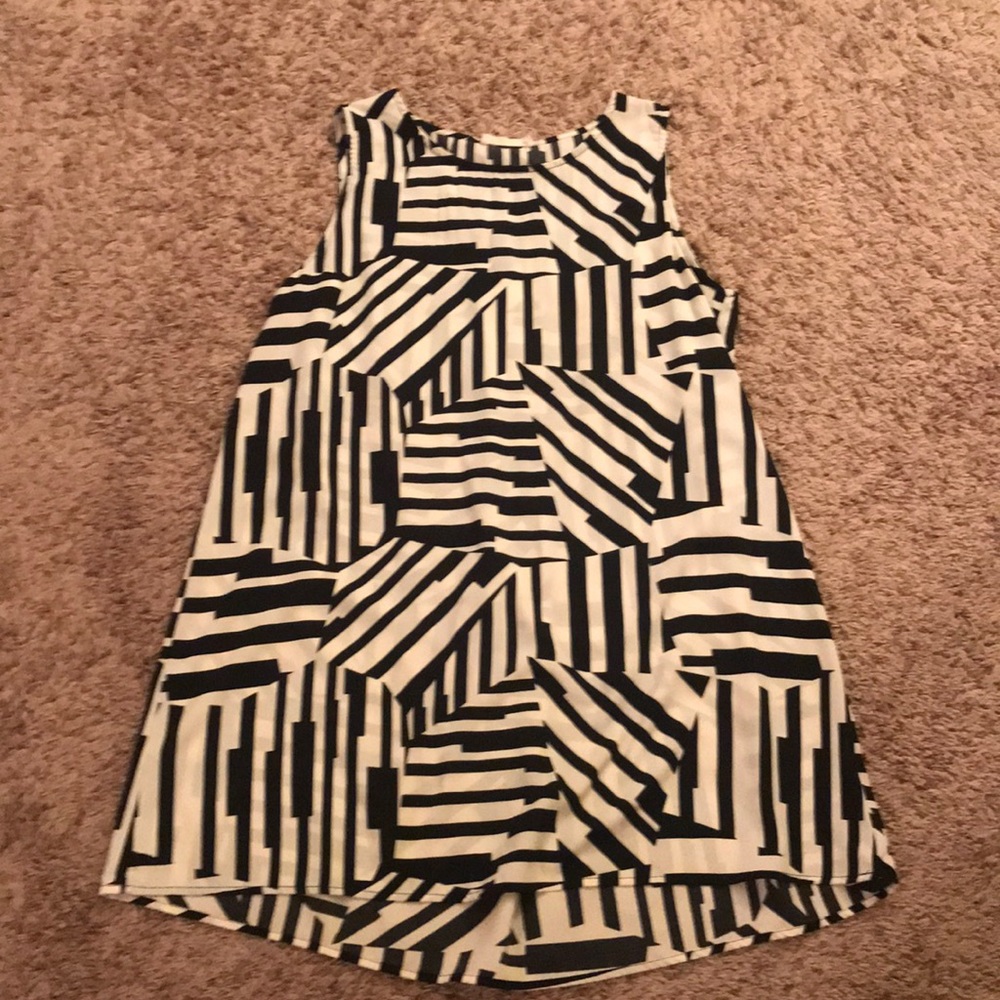 Sleeveless shift dress. NWOT